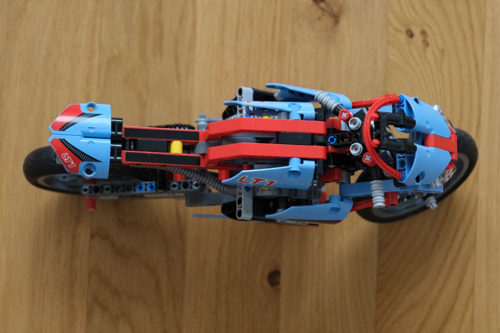 Lego Kit di costruzioni: Lego Technic set 42036 Straßenmotorrad / La moto urbaine – Usato da Nyon venduto da JJZA 8