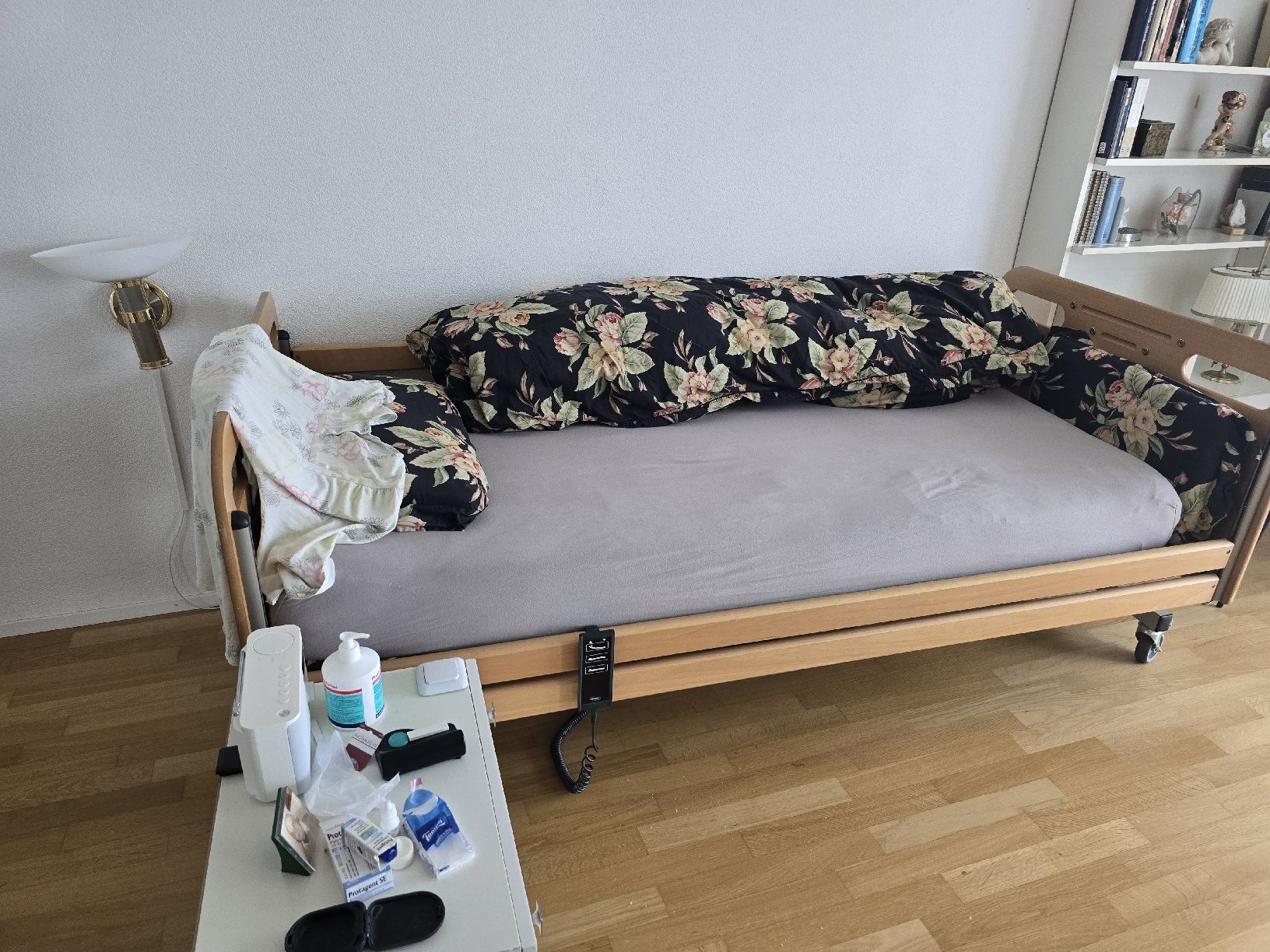 Letti: Pflegebett – Usato da Heimberg venduto da Bidu03 2