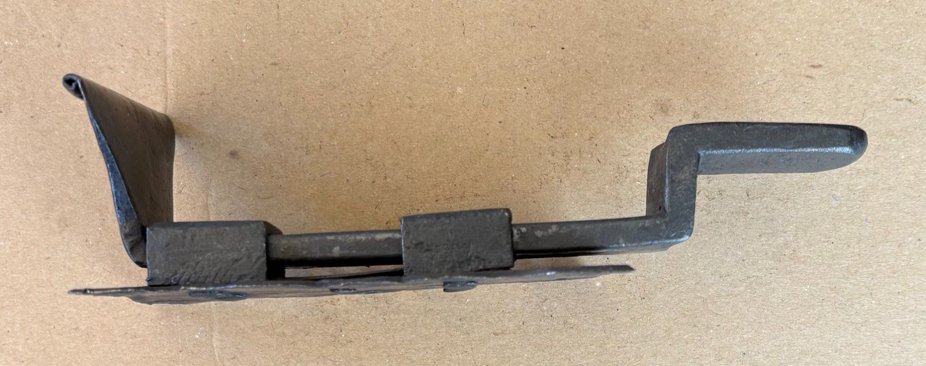 Eisenwaren: VINTAGE TÜRRIEGEL – Gebraucht aus Ostermundigen von wini63 2