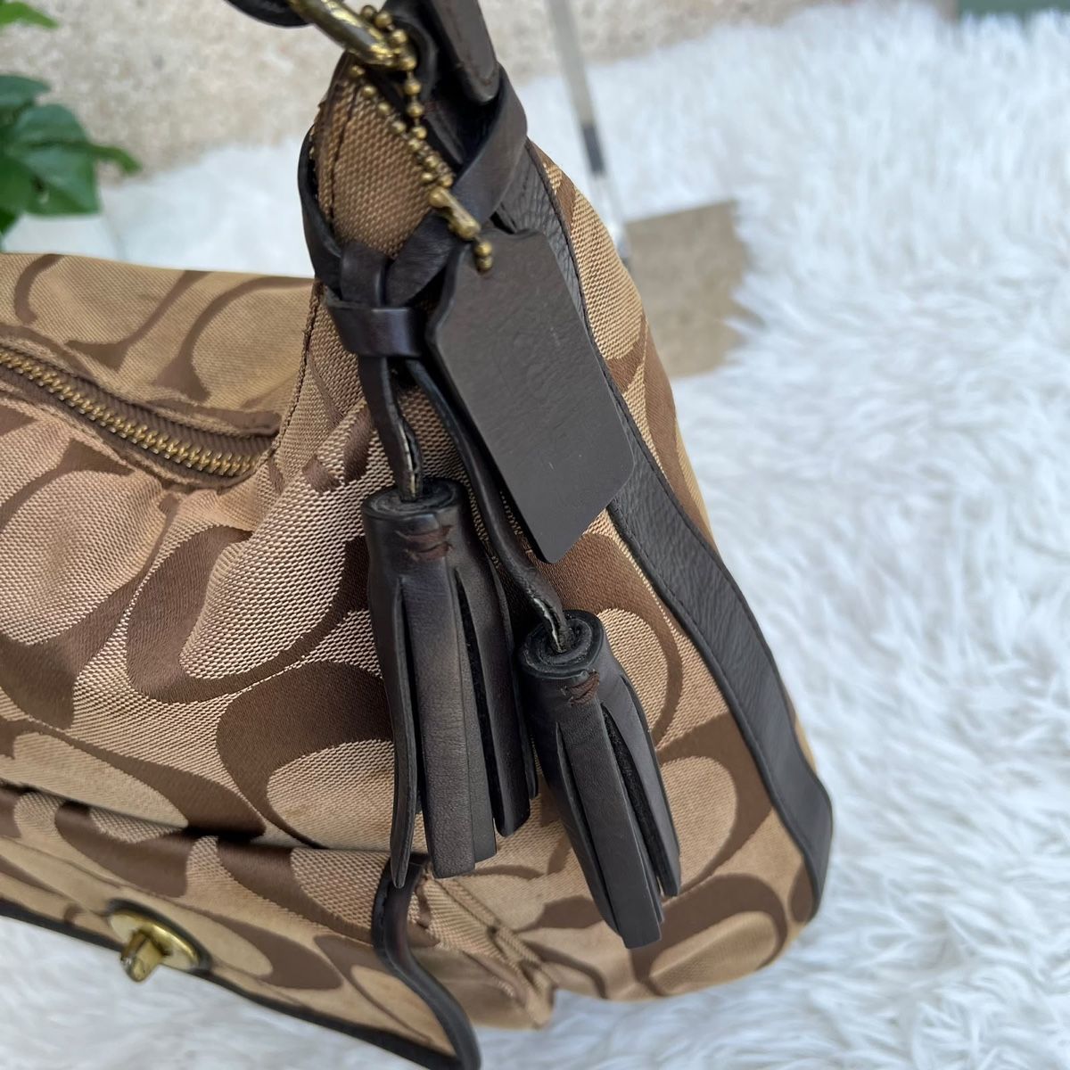 Coach Borse da donna: Coach Umhängetasche Monogramm braun Leder 36x28cm – Usato da Eggenwil venduto da CNSRVINTAGE 4