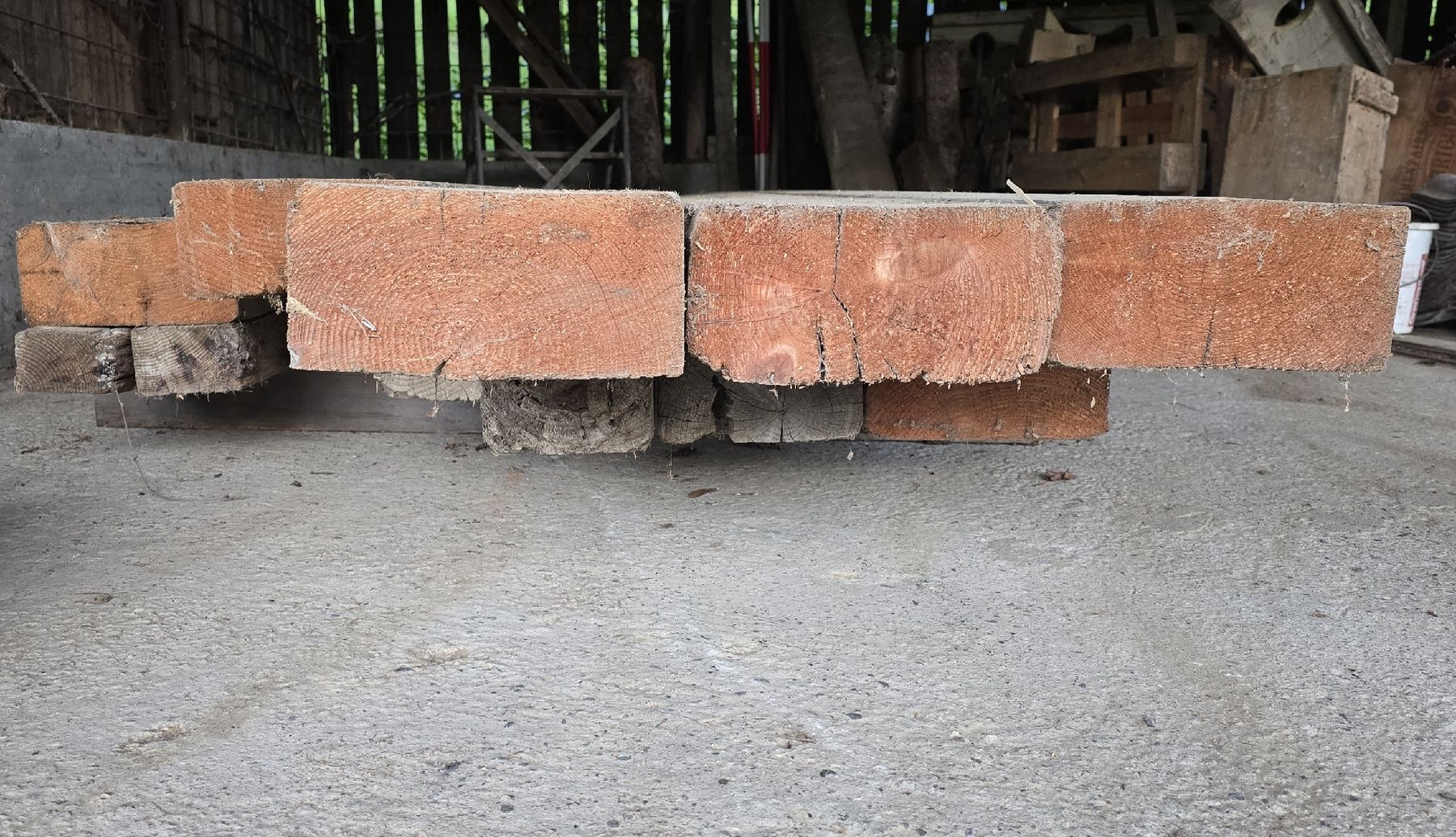 Articoli in legno: gebrauchte Holzbalken – Usato da Hettiswil venduto da irenz 1