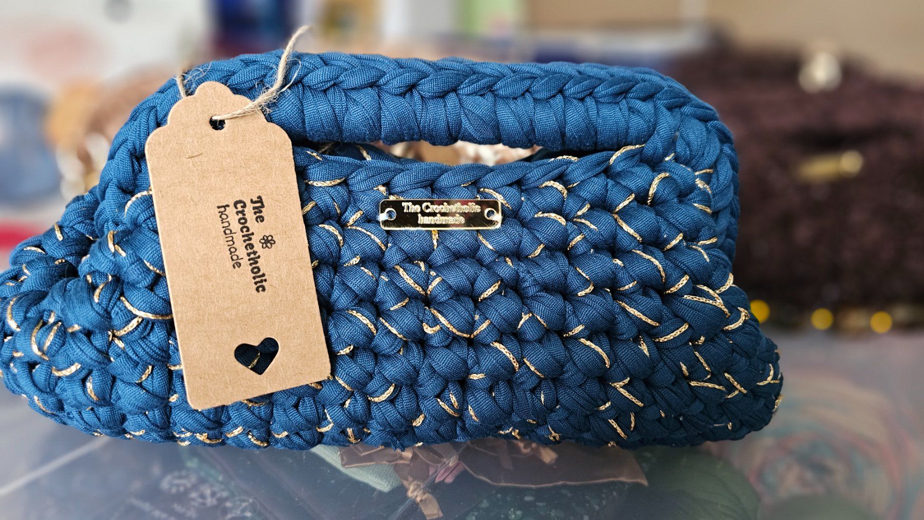 Borse da donna: Wunderschöner Clutch mit Gold – Nuovo (secondo la descrizione) da Fehraltorf venduto da lisam16 7