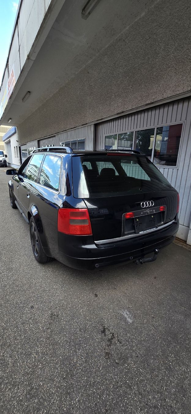 Audi Autos: Audi A6 V8 4.2 Avant Quattro – Gebraucht aus Neuenhof von  2