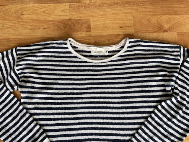 H&M Pulls & Sweat-shirts: Pullover blau-weiss gestreift, Marke L.O.G.G., Grösse S – D'occasion à Niederweningen par sho_mb8y 1