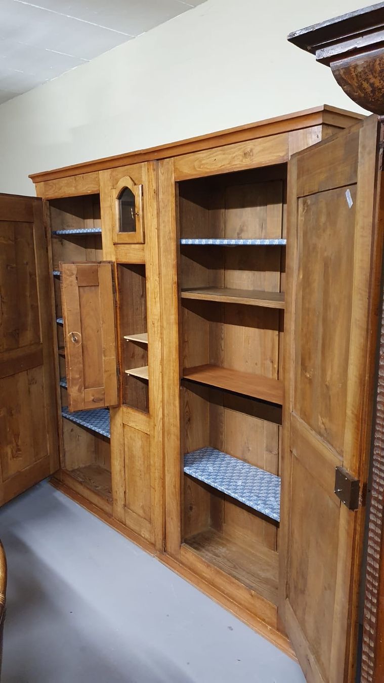 Armadi: ANTIKER SCHRANK KIRSCH BAUMHOLZ – Usato da Dietikon venduto da brocki-eyra 5