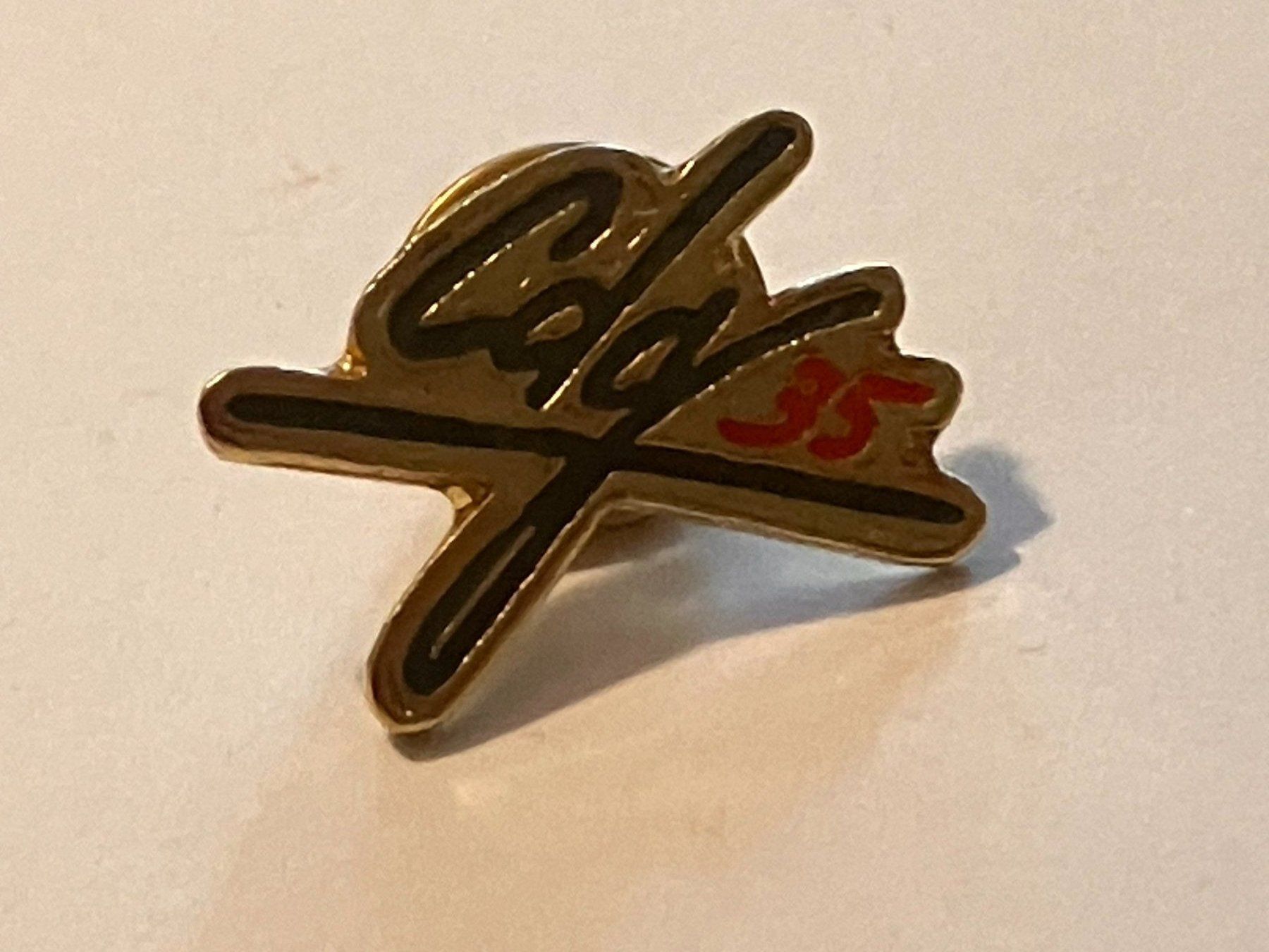Placchette & Badge: 1 Pin CDG 35 – Usato da Basel venduto da djwwpp