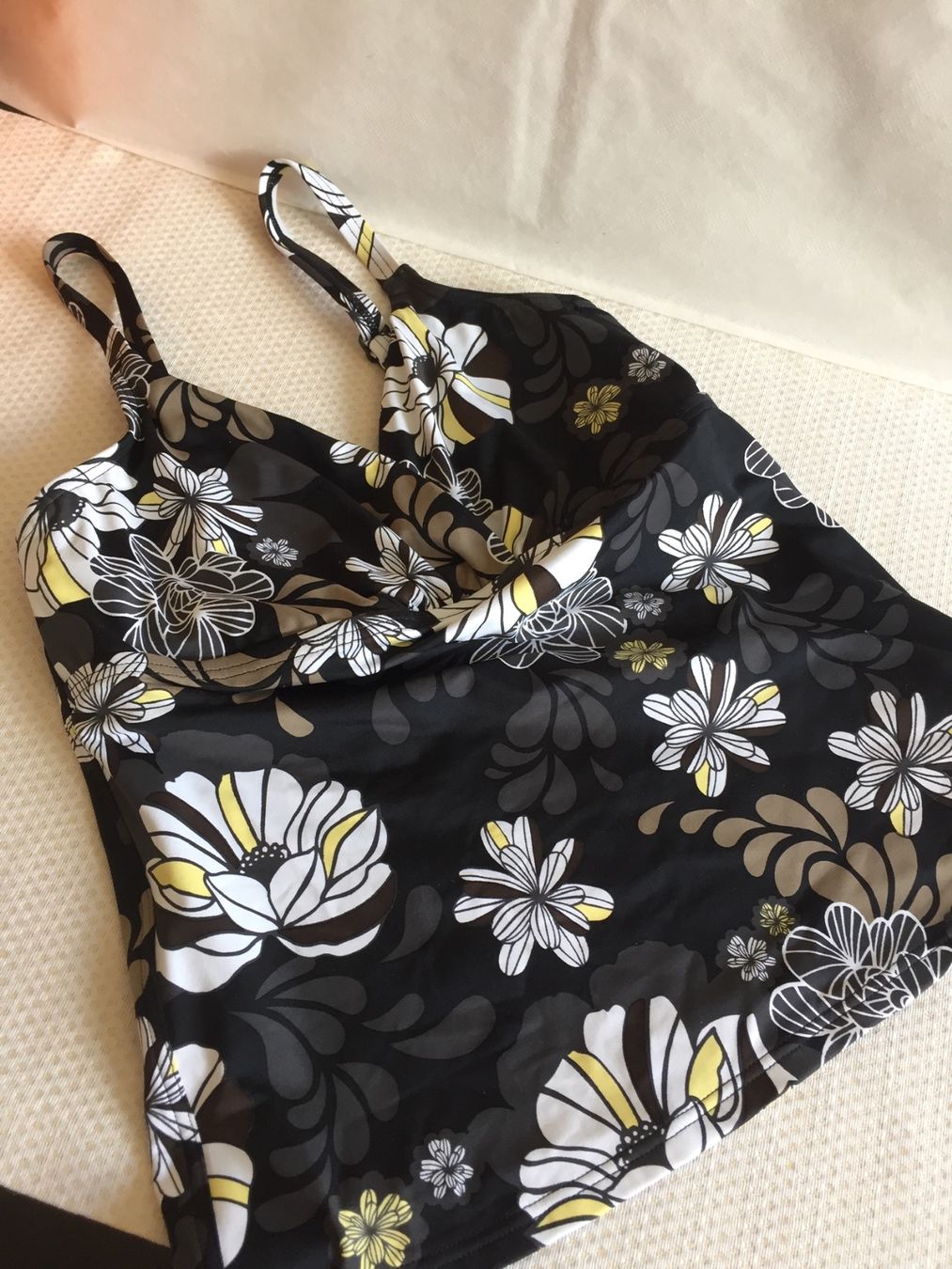 Sunseeker Costumi da bagno & Bikini: Sunseeker - Tankini - 36 - D - NEUF – Nuovo (secondo la descrizione) da Sion venduto da accroshoes