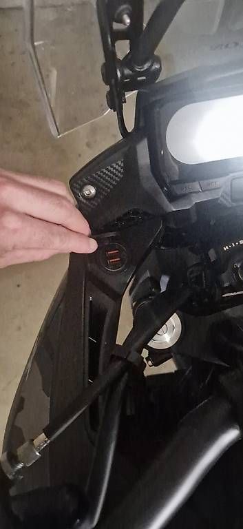 Touring: CB500X  – Usato da La Chaux-de-Fonds venduto da moo_b9qb 3