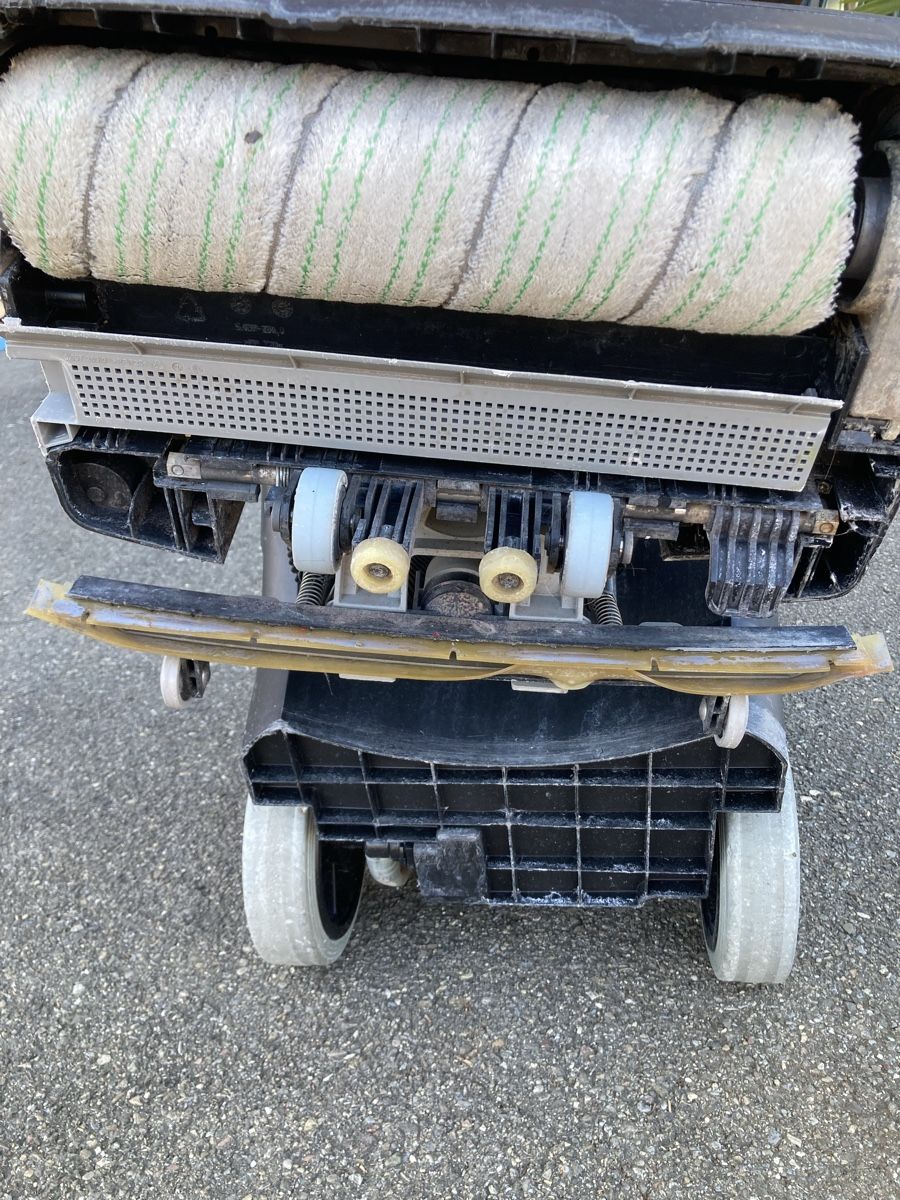 Kärcher Tutte le macchine: Kärcher Professional BR 35/12 C – Usato da Wetzikon ZH venduto da Rescanv6 5