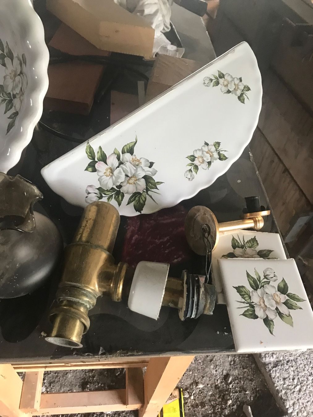 Spülbecken & Waschbecken: Biedermeier Lavabo Messing – Gebraucht aus Eichberg von Ranney 2
