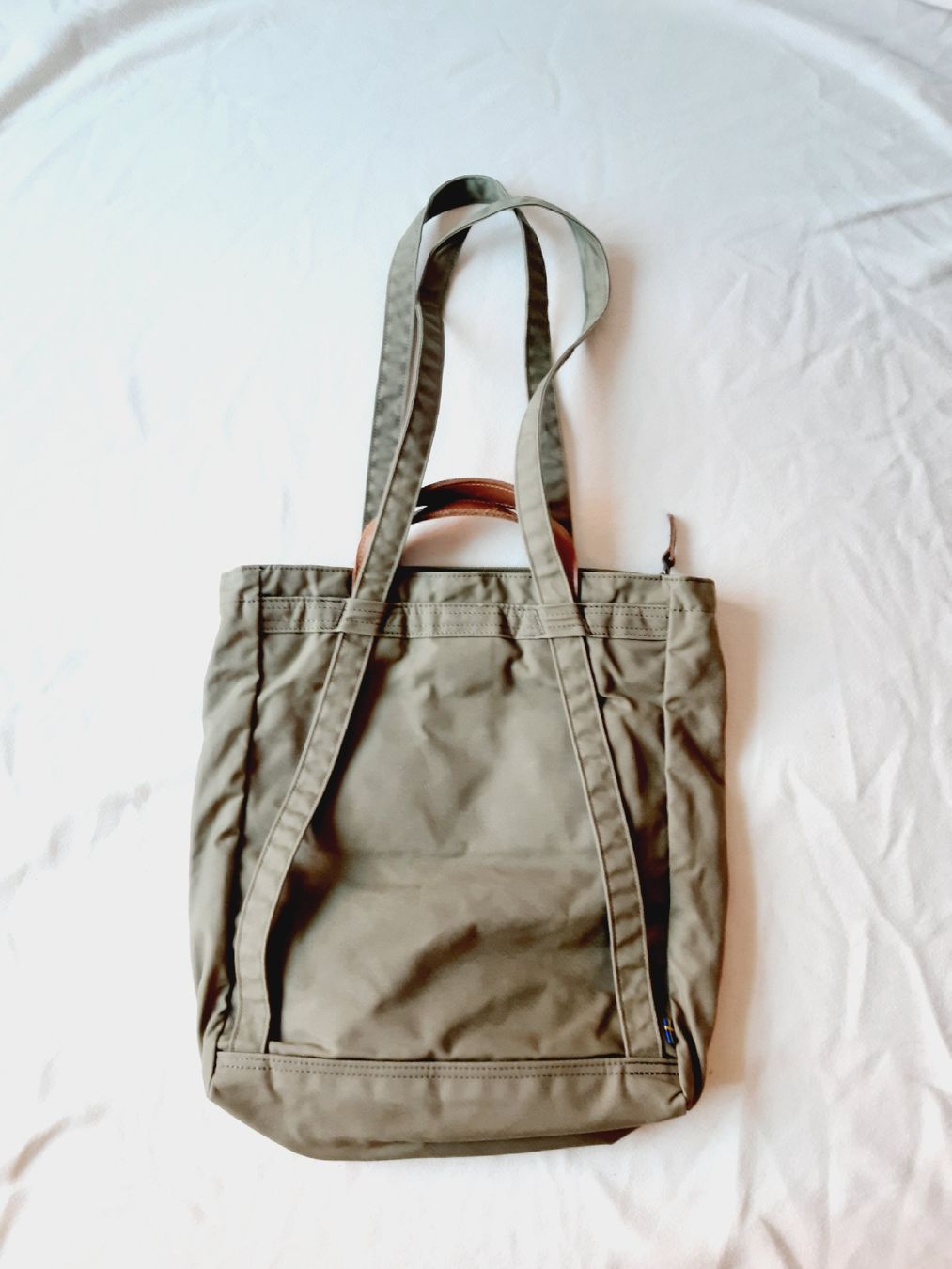 Fjällräven Taschen: Fjällräven Totepack no.1 – Gebraucht aus Winterthur von Je. 1