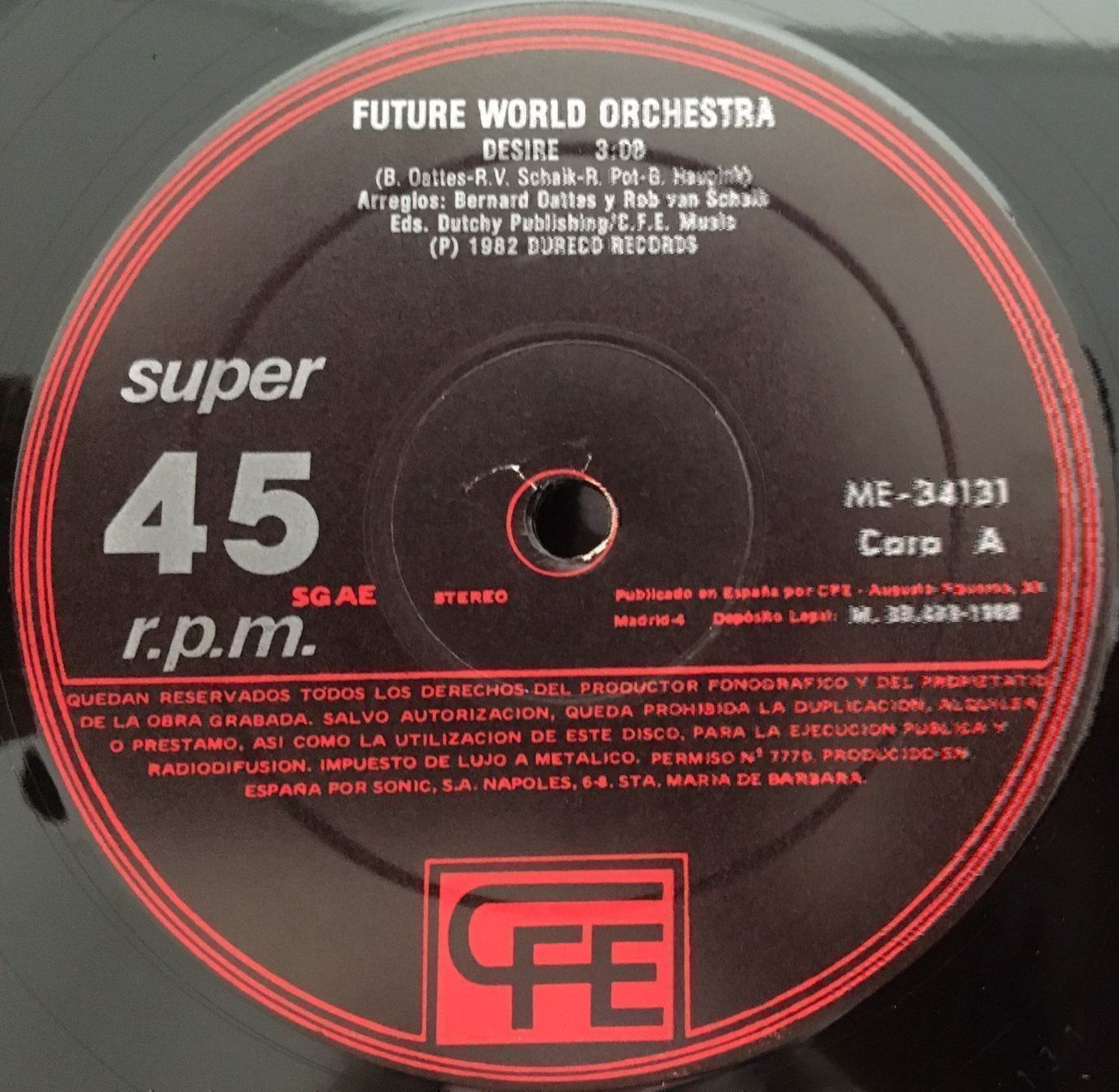 Dischi in vinile: FUTURE WORLD ORCHESTRA - DESIRE - MAXI-SINGLE – Usato da Bussigny venduto da vinyl-pas-cher 2