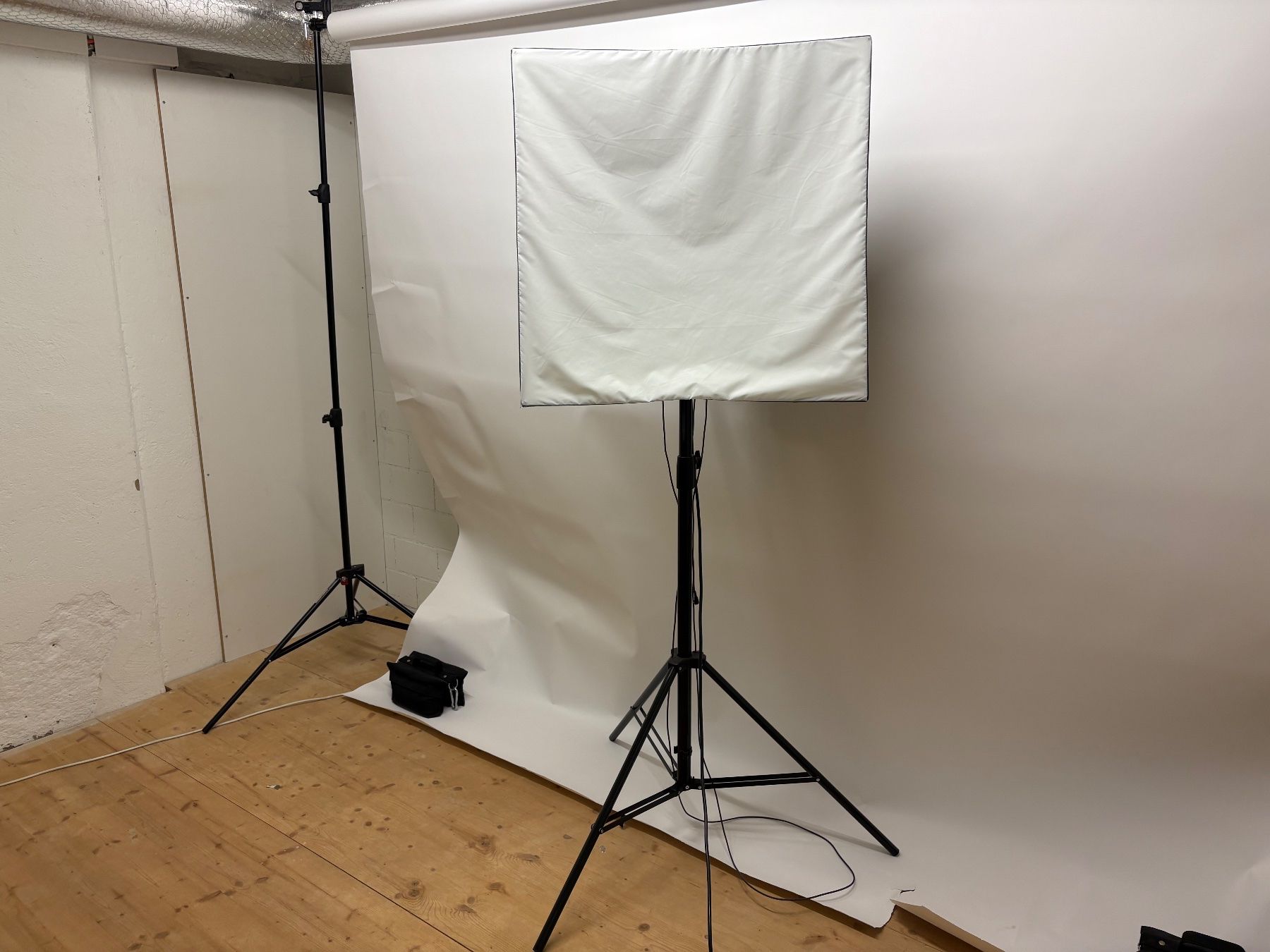 Elinchrom Flash: Elinchrom BX 500 Ri + Stromkabel - Studioblitz – Usato da Cham venduto da wasudami