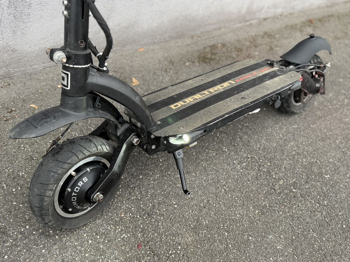 Veicoli elettrici: Electric Scooter Dualtron Eagle Limited – Usato da Aarau venduto da bikestones 3