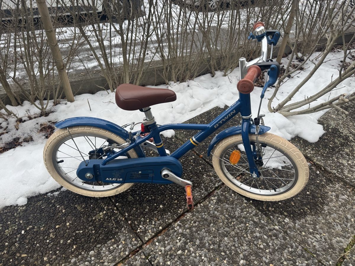 Decathlon Biciclette: Vélo enfant – Usato da Corsier-sur-Vevey venduto da Miisfs 1