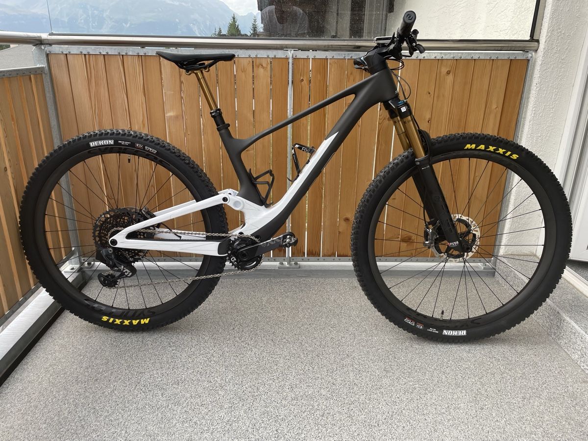 Scott Biciclette: Scott Spark 900 Tuned AXS mit Upgrades – Usato da Pontresina venduto da kas_59pr