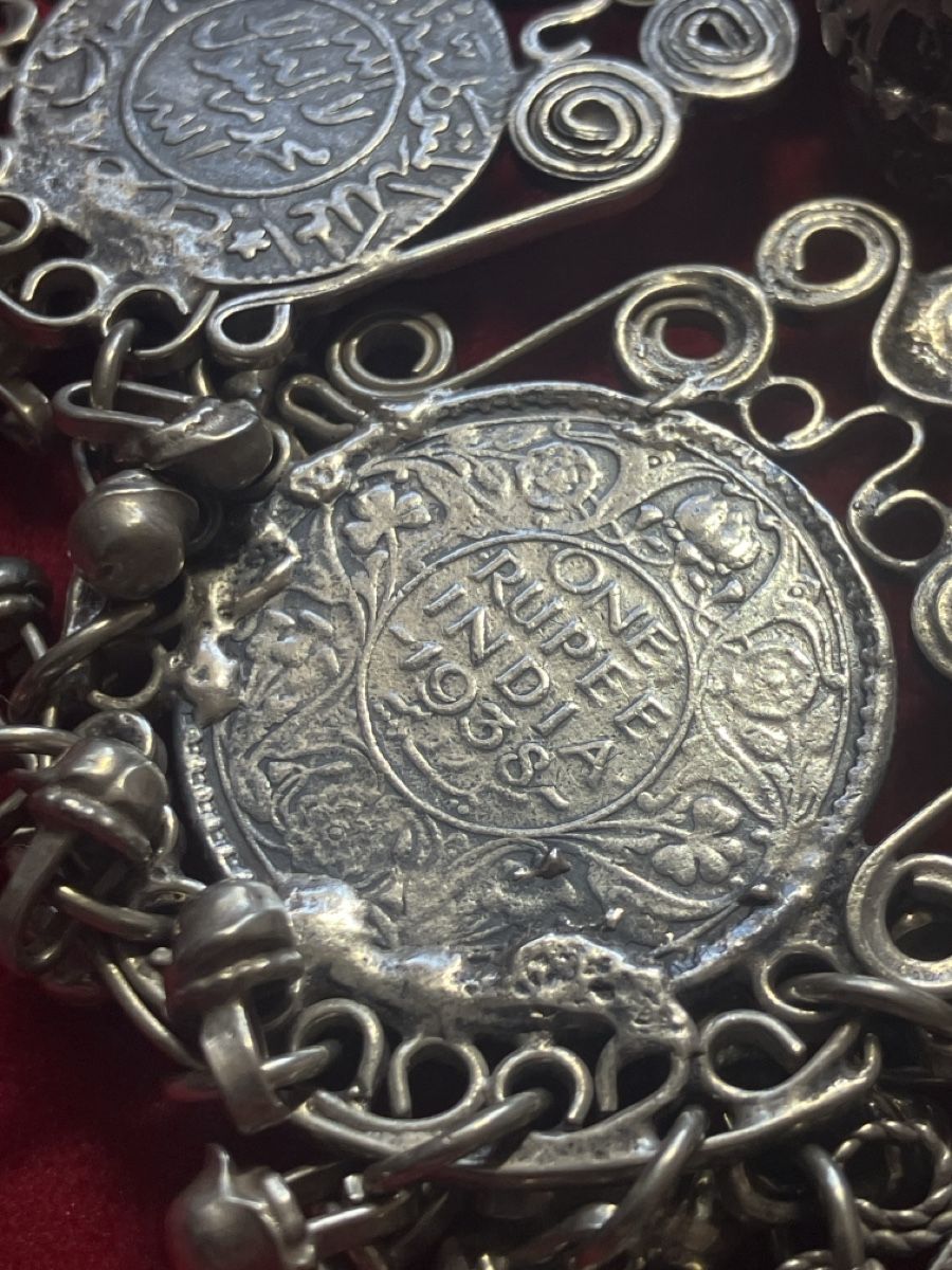 Catenine: Antike Kette mit Münzen. Einzigartiges Design. – Usato da Muralto venduto da jac_hkz5 5