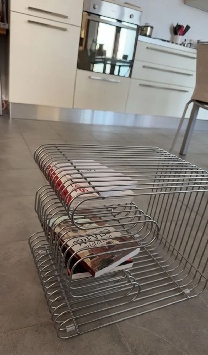 Altro in Decorazioni & Accessori: Design Zeitschriftenständer – Usato da Brig venduto da pra_b5r9 3