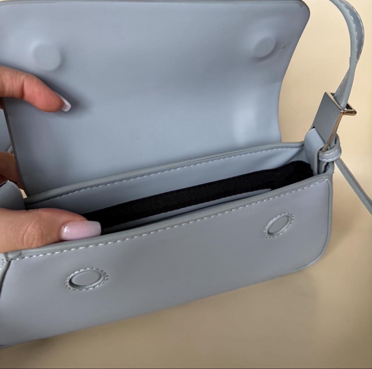 Zara Taschen für Damen: Hellblaue Schultertasche – Pastellblau – Neu (gemäss Beschreibung) aus Tafers von sel_7229 2