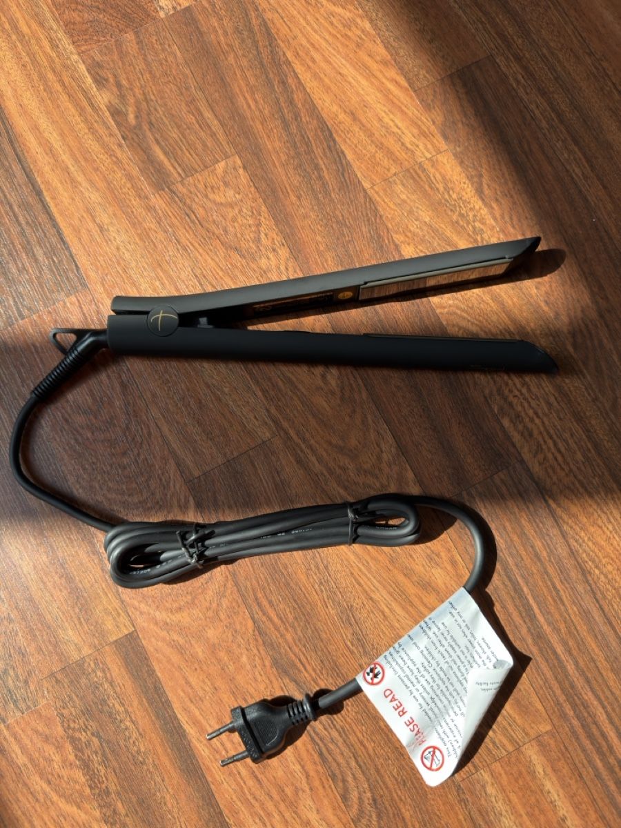 Lockenstäbe & Haarglätter: Totti Style Black 1" Ultra Silk Titanium Pro Styler – Neu und originalverpackt aus Hergiswil NW von qeli_04 1