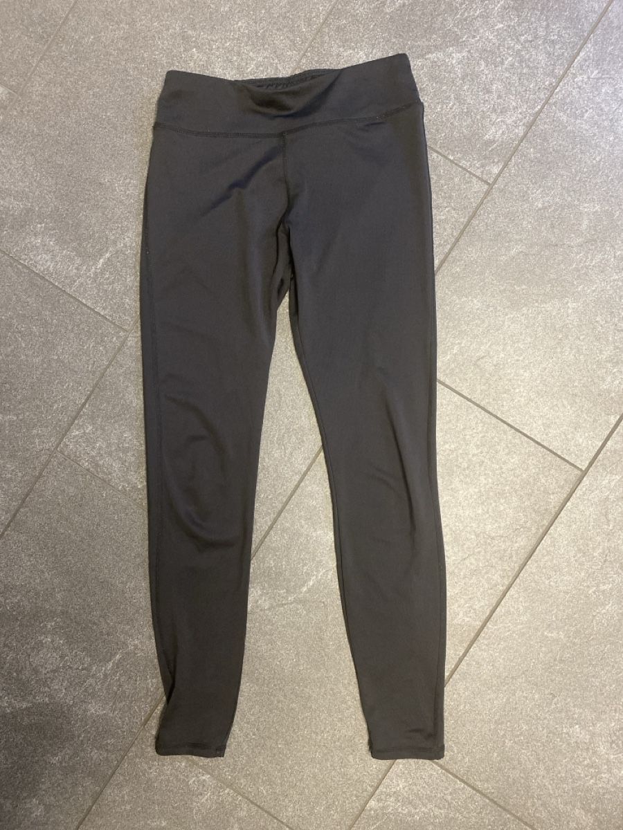 Leggings: Leggins schwarz Even & Odd Active Gr. S – Usato da Baar venduto da kamasija
