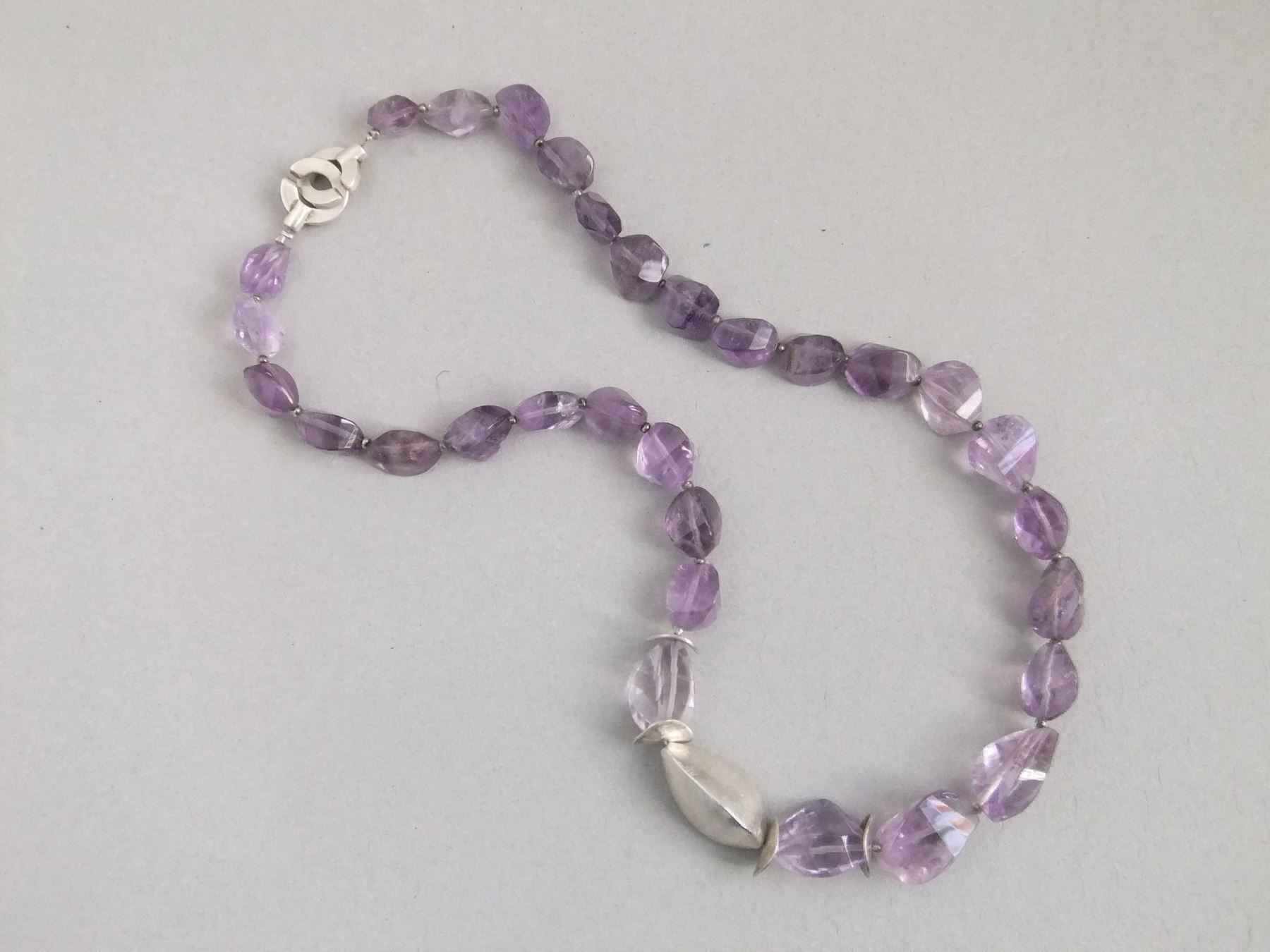 Catenine: Mineralien Amethyst Kette  / 925 Silber – Usato da Esslingen venduto da eintagammeer 2