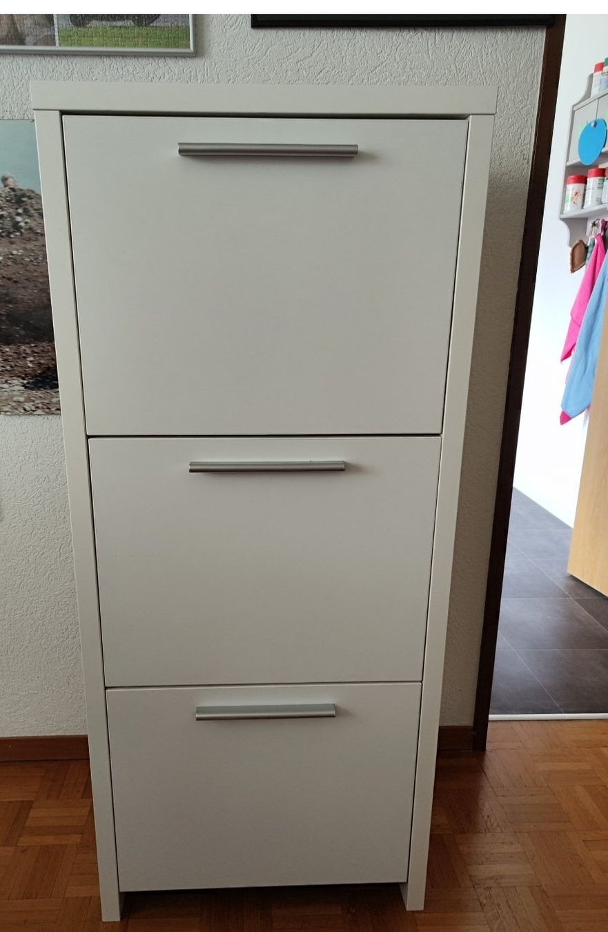 Schränke: Schuhschrank – Gebraucht aus Volketswil von repsol69