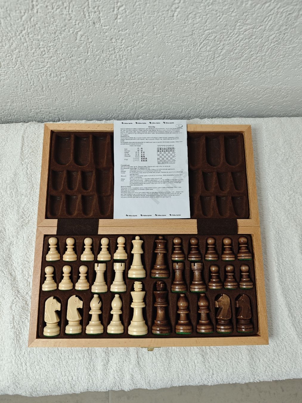 Spiele: SCHACHSPIEL AUS HOLZ – Gebraucht aus Ehrendingen von Xagahf