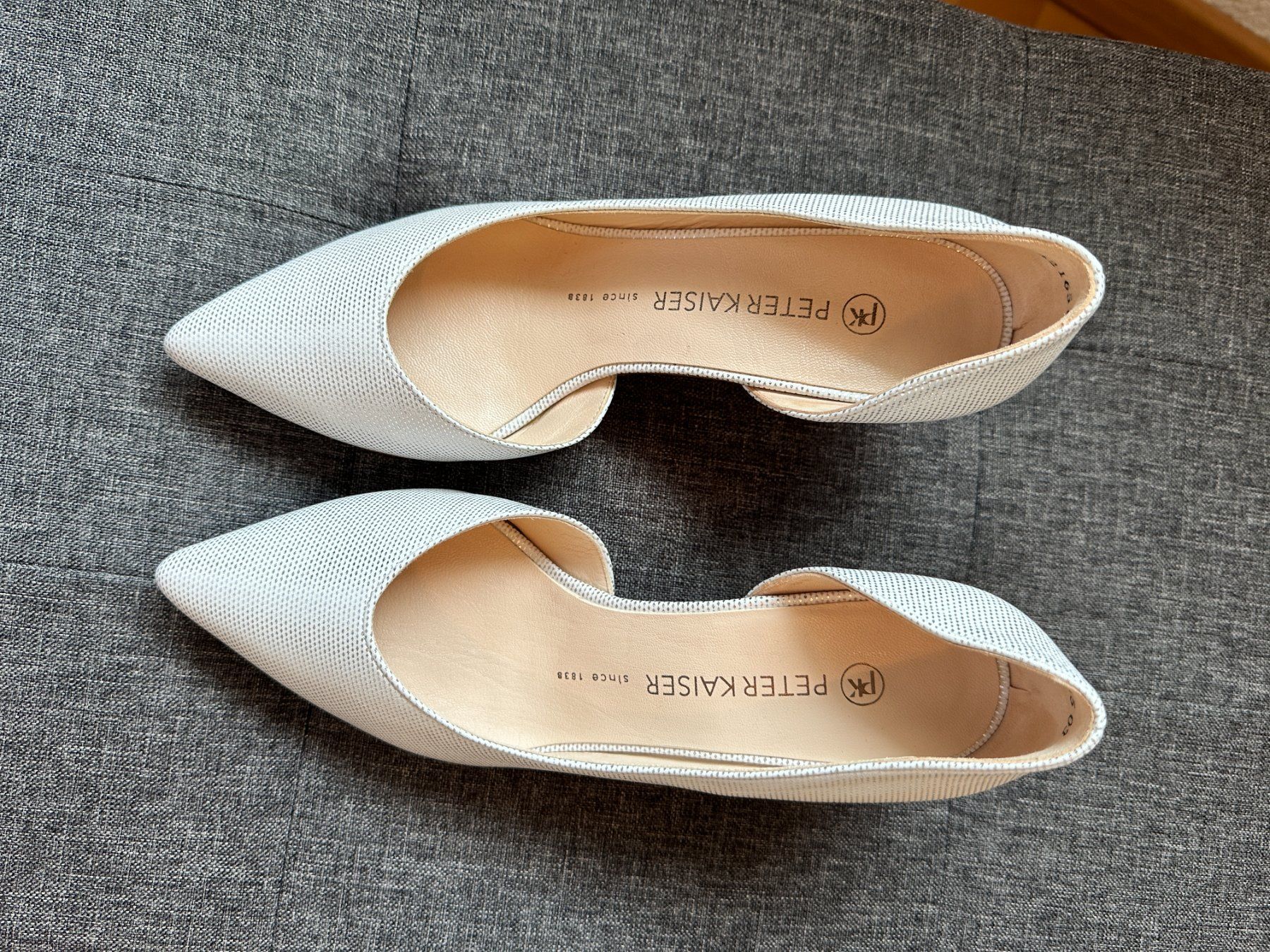 Kaiser Scarpe da donna: NEUE Peter Kaiser Pumps in Leder; Grösse 37 – Nuovo e nell'imballaggio originale da Freienbach venduto da aktionen4u 1