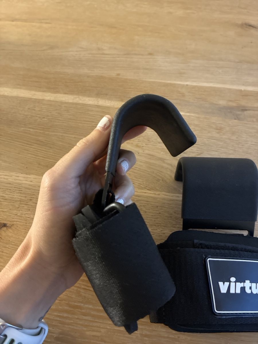 Hometrainer: Virtufit Lifting Hooks - NEW / Zughilfen Krafttraining Gym – Nuovo (secondo la descrizione) da Zürich venduto da ZuziHaj 1