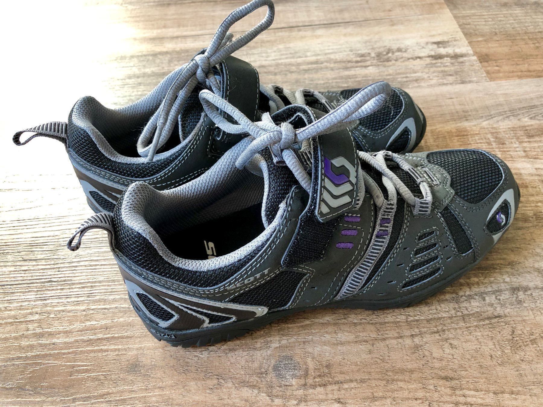 Scott Scarpe da donna: Veloschuhe Scott sticki x-flex – Nuovo (secondo la descrizione) da Gommiswald venduto da Aloha.Spirit