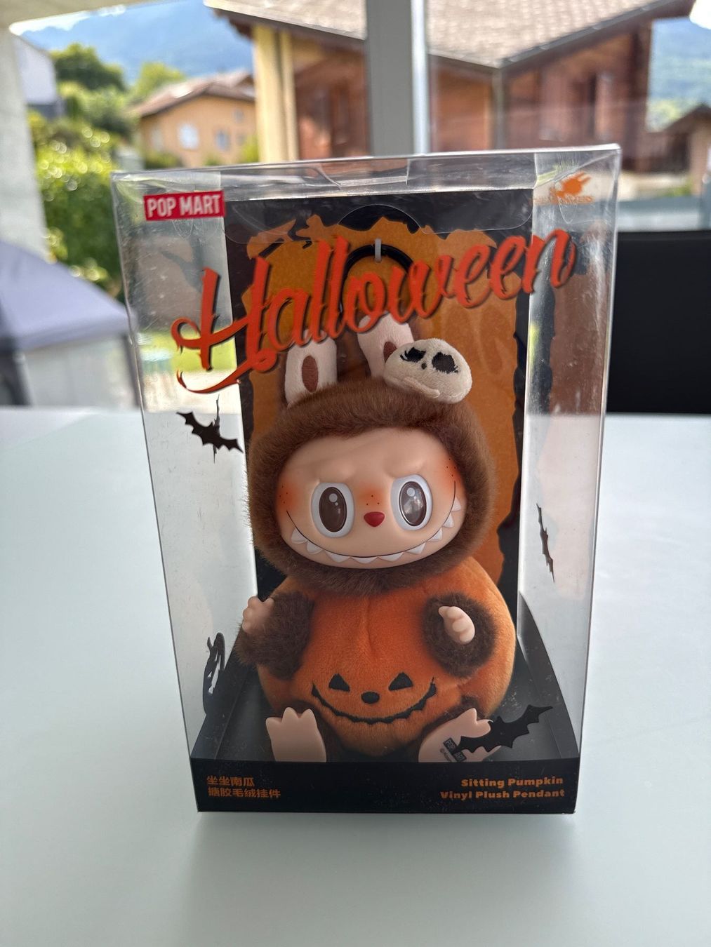 Pop Mart Statuette: Pop Mart LABUBU Happy Halloween – Nuovo e nell'imballaggio originale da Monthey venduto da 11642mth