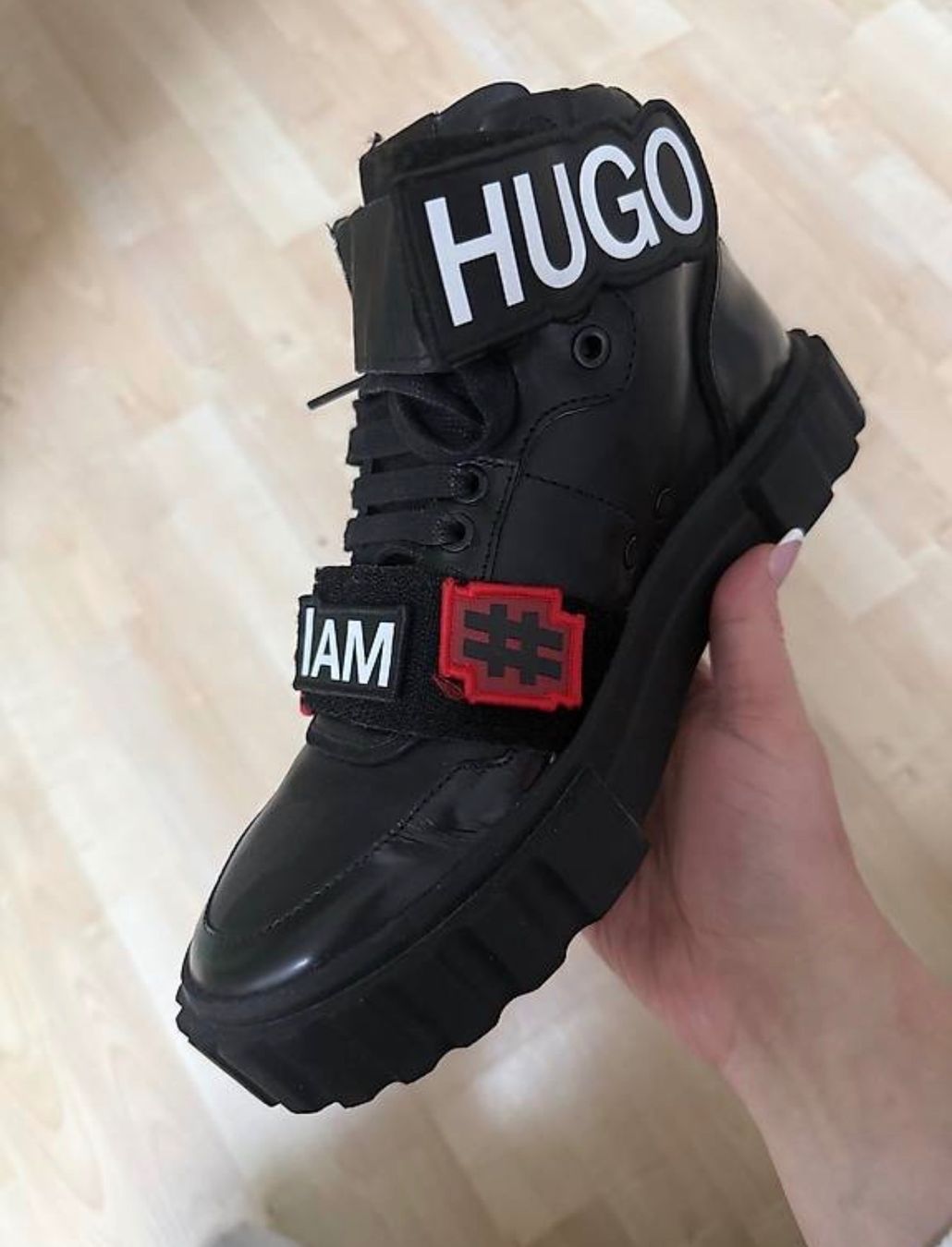 Hugo Boss Scarpe da donna: Winterschuhe verkaufe – Usato da Ossingen venduto da zel_25jh