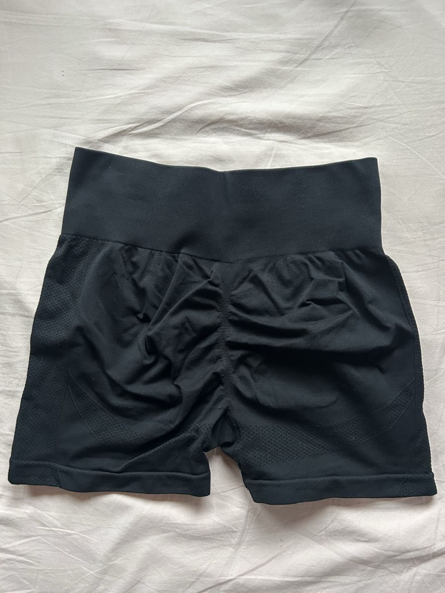 Leggings: Gym shorts – Gebraucht aus Arzo von val_55vd 3