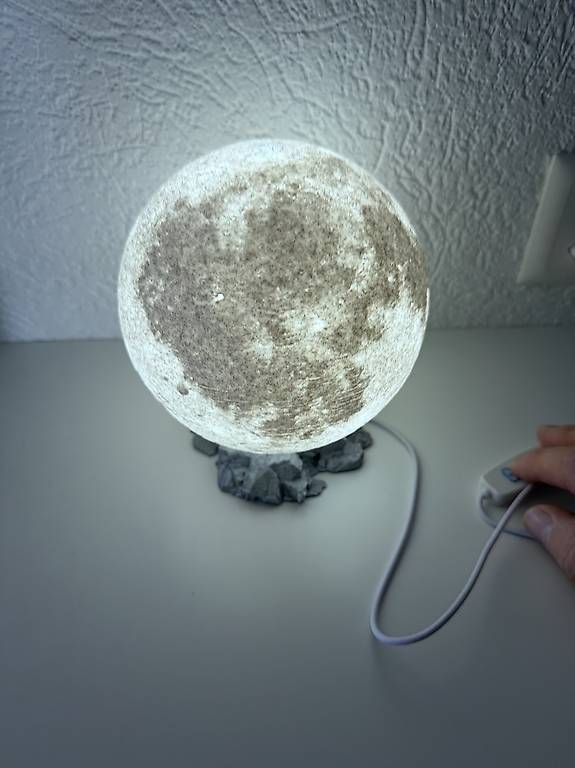 Lampade: Lampe Lune imprimée en 3D – Nuovo e nell'imballaggio originale da Ollon VD venduto da reefguard 1