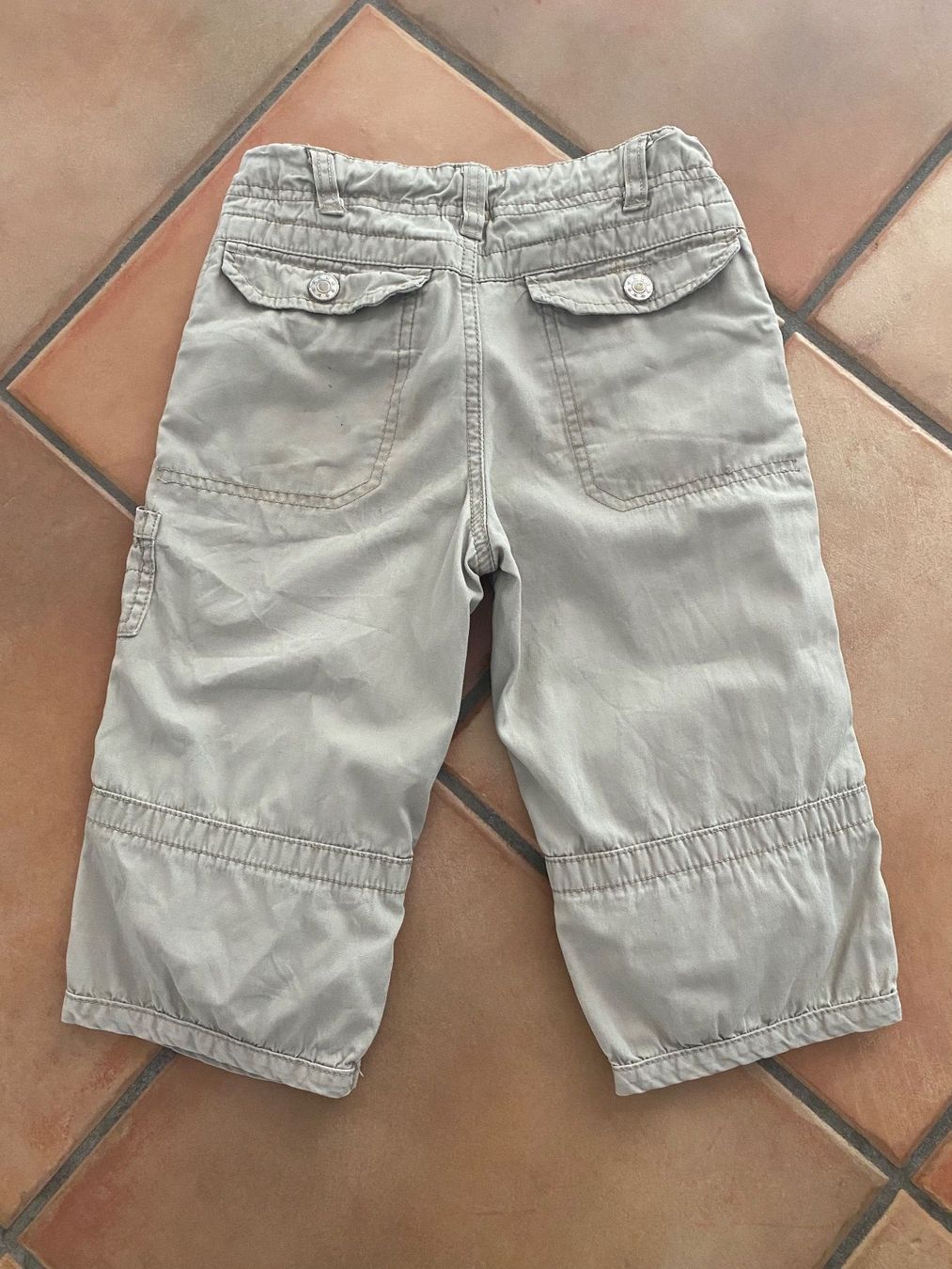 Pantalons: Bermudas in beige, Gr. 116 – D'occasion à Dornach par Dlimi 1