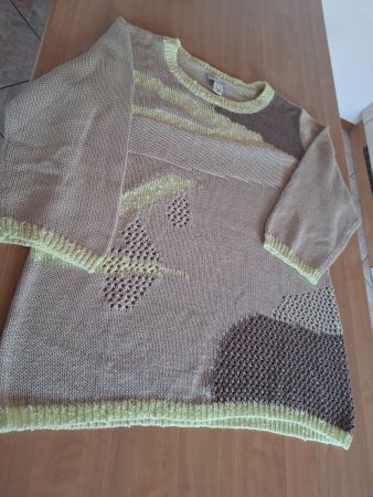 Pull taille 42 marque Laura Kent