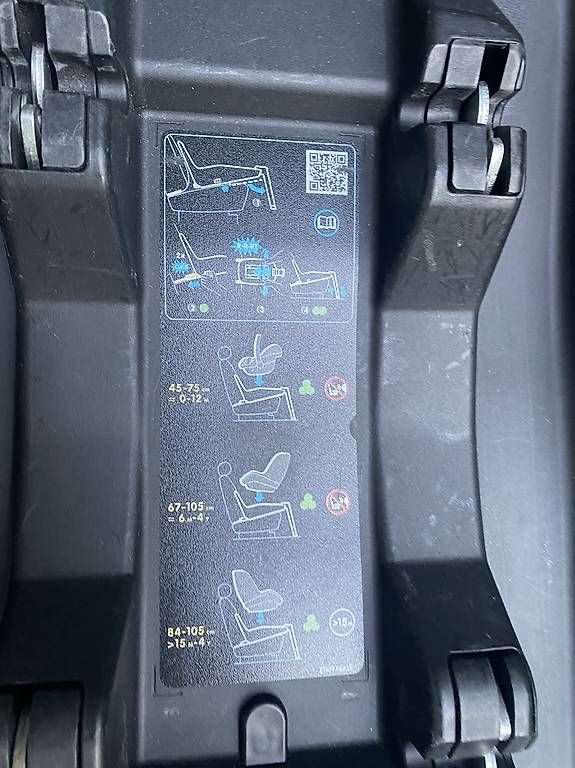 Sièges auto: Kindersitz Maxi Base  – D'occasion à Zürich par ER- 1