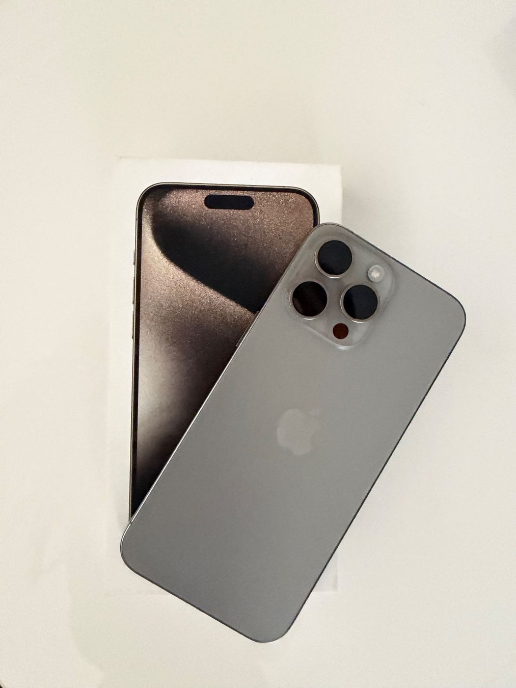 Apple Telefoni cellulari / Smartphones: iPhone 15 pro Max 512 GB – Usato da Dietikon venduto da van_7d55 3