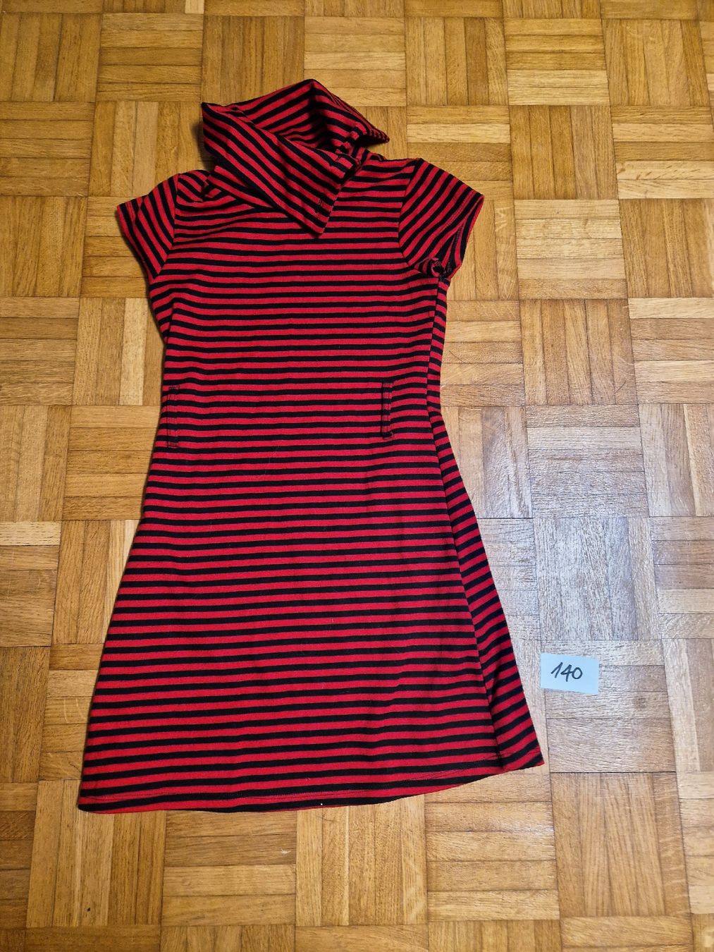 Kleider & Röcke: Kleid Grösse 140 – Gebraucht aus Stüsslingen von white_angel86