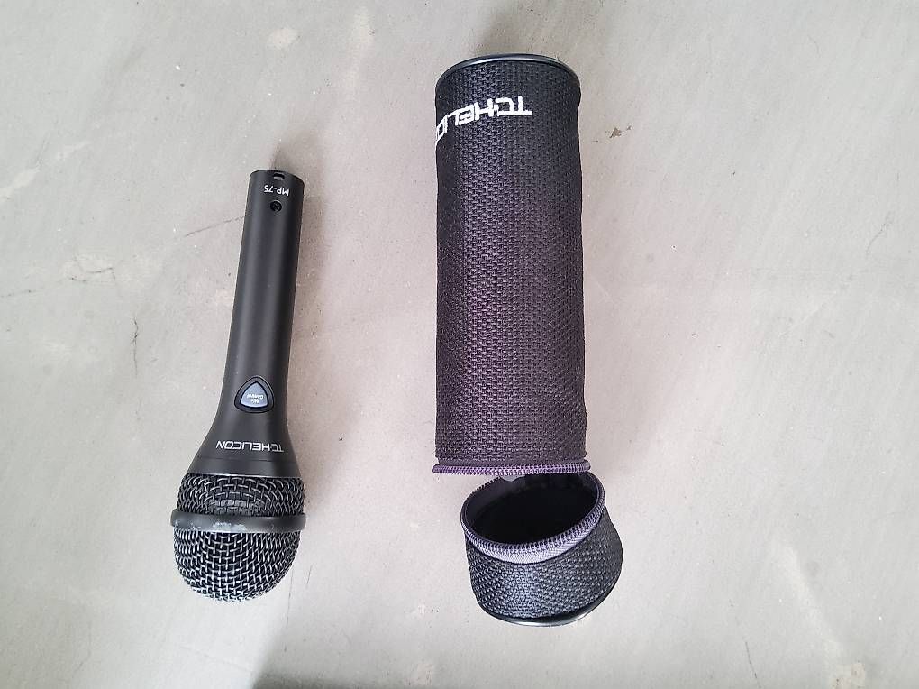 Instruments de musique: TC.HELICON VOICE LIVE 2 – D'occasion à Muralto par mal5392