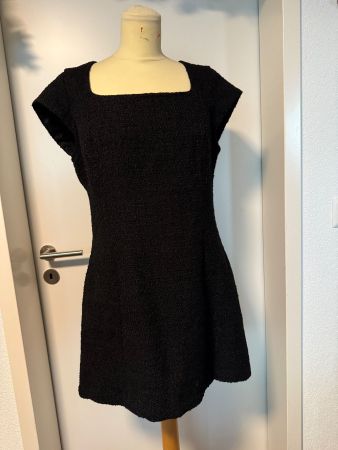 Elegantes Bouclé Kleid, Schwarz, ungetragen Gr. 44