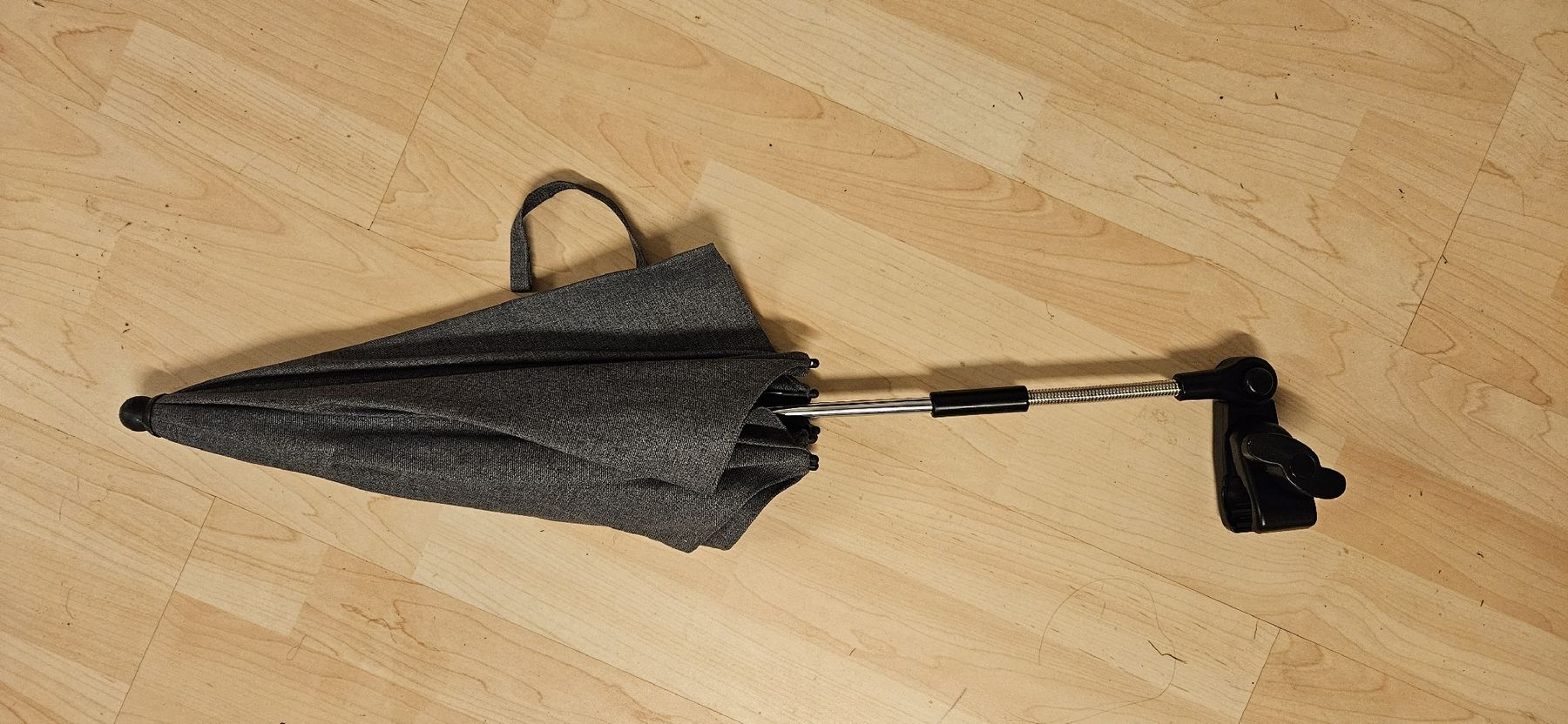 Ombrelloni: Sonnenschirm für Kinderwagen – Usato da Winterthur venduto da menzi1980 2