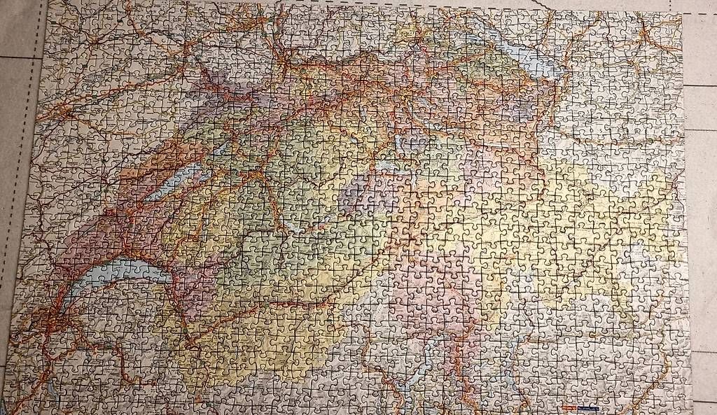 Ravensburger Puzzle: Puzzle 1000 Teile Schweizerkarte – Usato da Samstagern venduto da StellaSnuppe 1