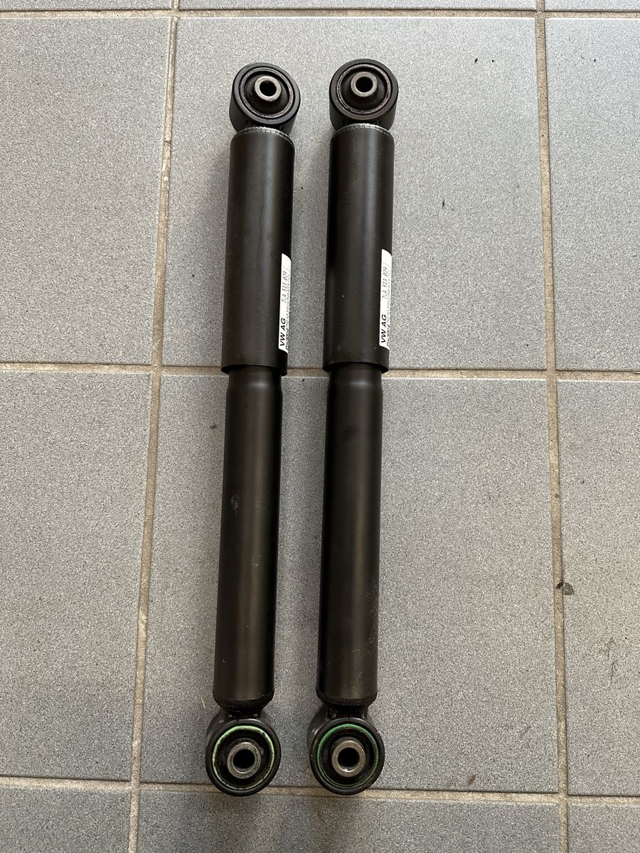 Volkswagen Tutti pezzi di ricambio auto: Stossdämpfer - Set HA Original VW T6.1 – Nuovo (secondo la descrizione) da Schötz venduto da Tuning_und_Zubehoer 4