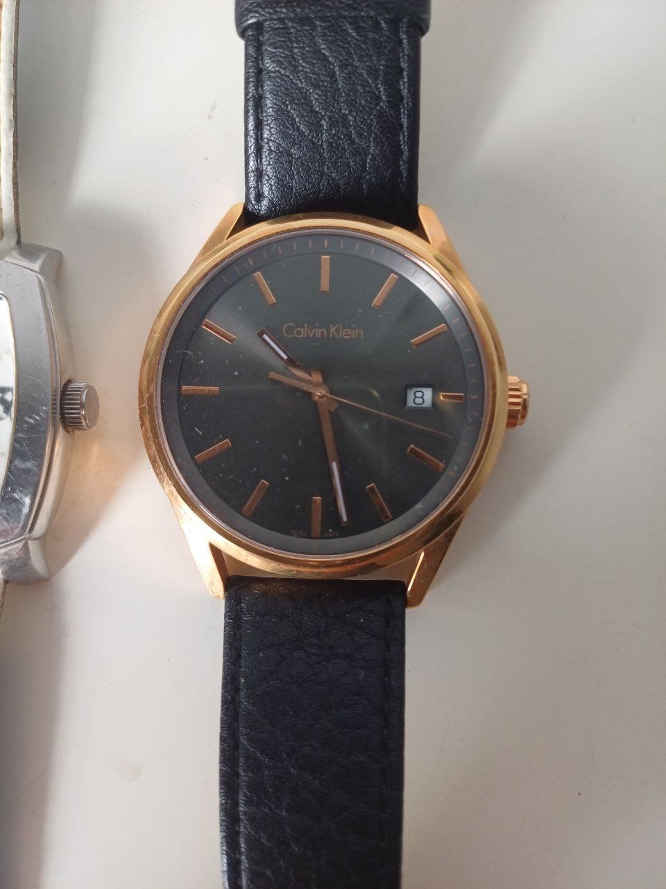Orologi: Armbanduhr – Difettoso da Bern venduto da Yunkom 2