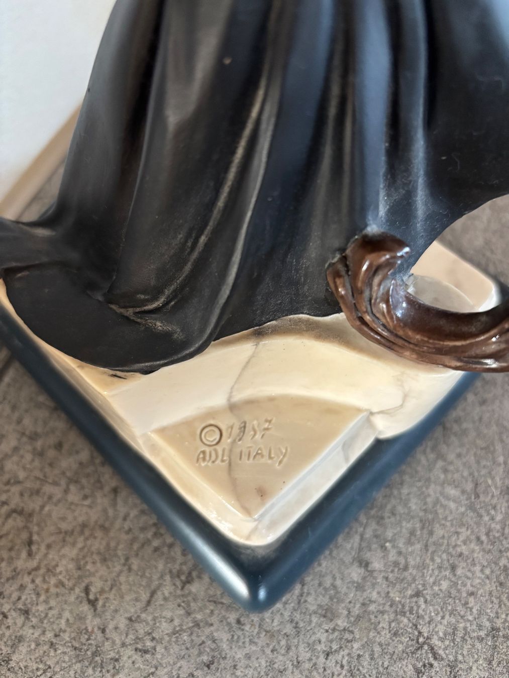 Figuren: Skulptur eines Models Vittorio Tessaro – Neu (gemäss Beschreibung) aus Balsthal von Uroby 3