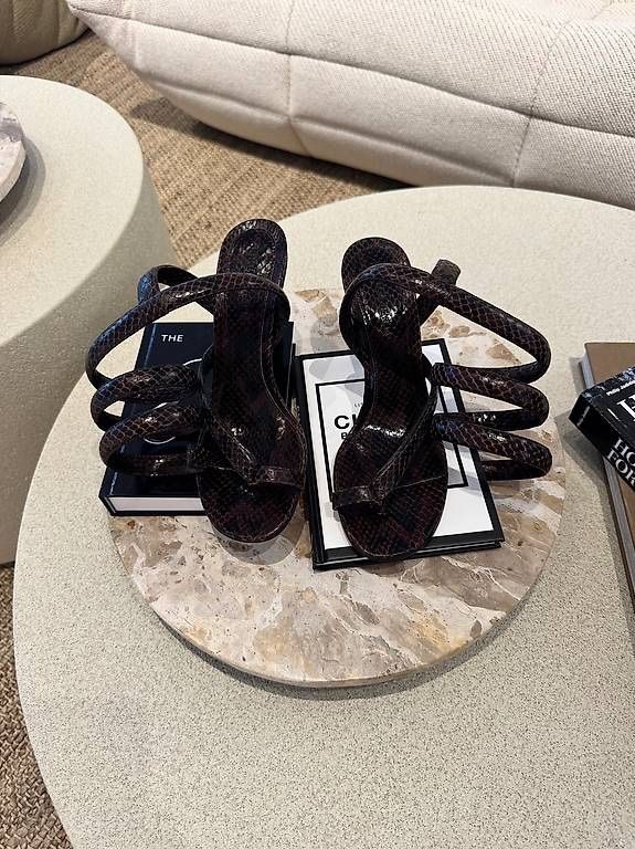 Bottega Veneta Scarpe da donna: BOTTEGA VENETA HEELS BROWN – Nuovo (secondo la descrizione) da Schwyz venduto da bofb