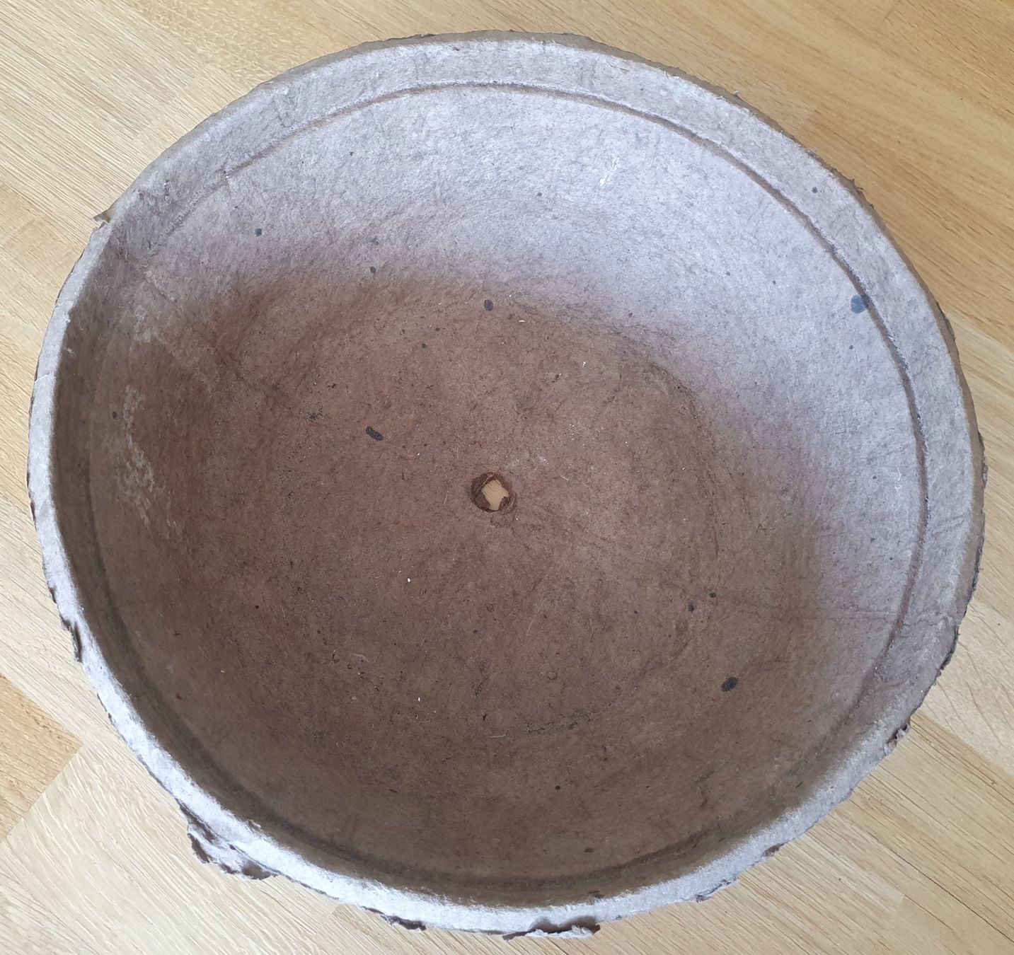 Blumentöpfe: Grand pot en carton biodégradable  - Neuf – Neu (gemäss Beschreibung) aus Court von Jovi2 4