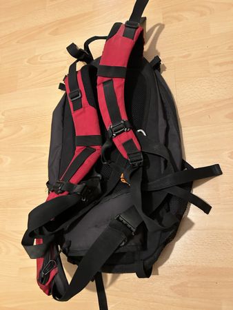 Robuster Wanderrucksack Hi-Tec, 35L, top Zustand!